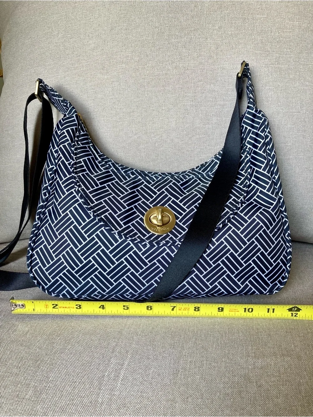 Baggallini Navy Geometric Print Crossbody Shoulder Bag Lightweight Travel Purse